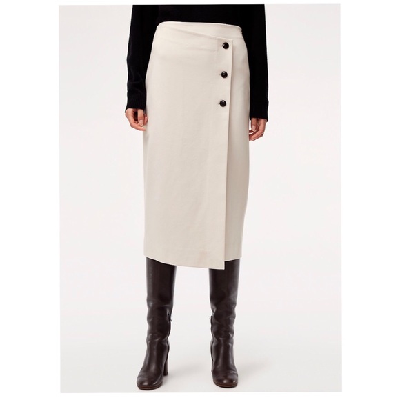 ***SOLD*** Aritzia - Babaton Billy skirt - Size 10 - Picture 2 of 5